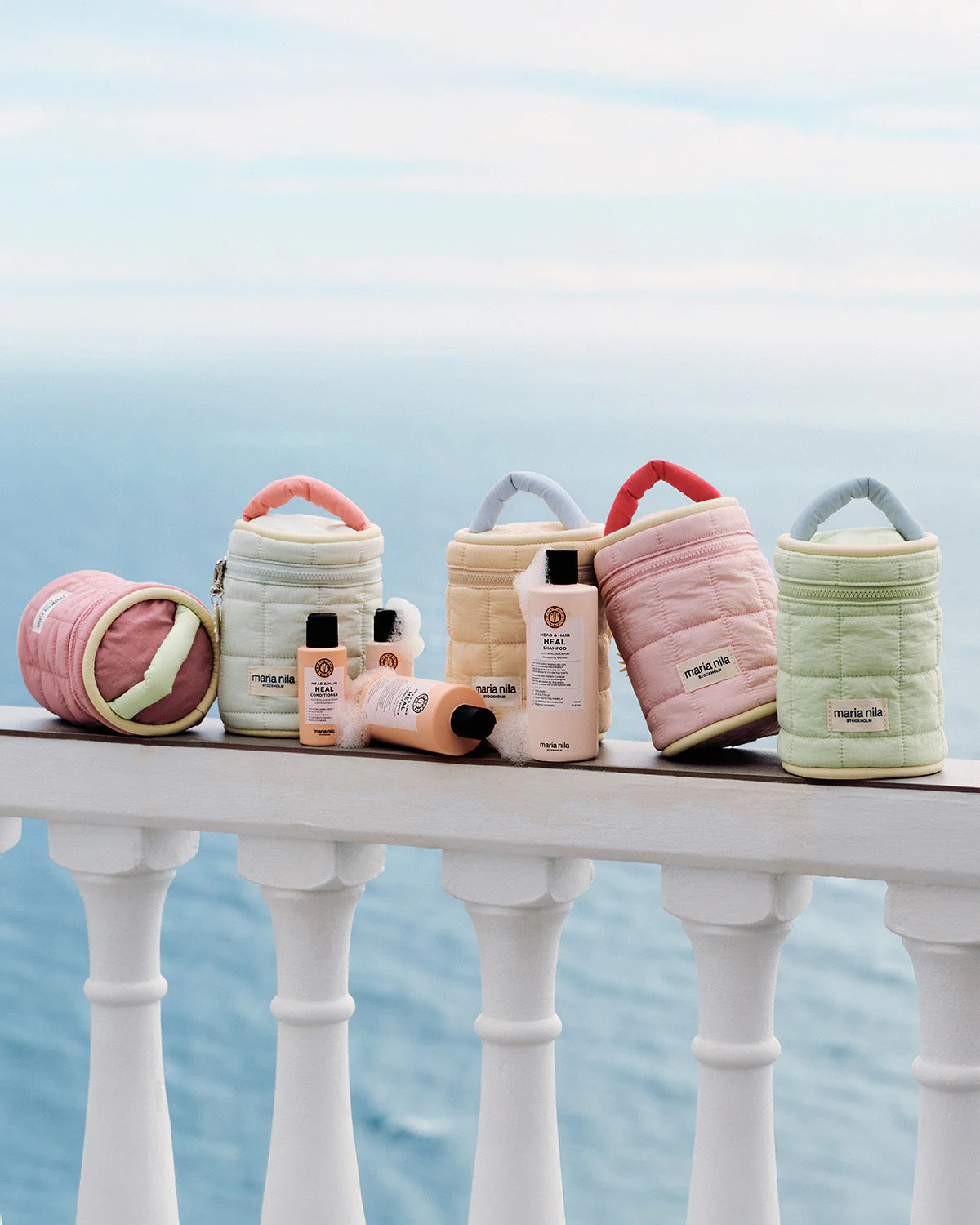 Luminous Color Beauty Bag - Image 6